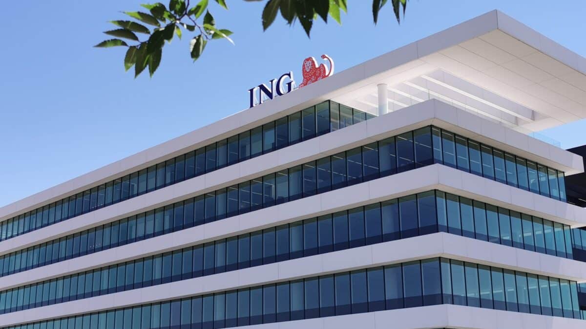 ING vuelve a mejorar su Cuenta Naranja por tercera vez en el año: remunera el 1,25%