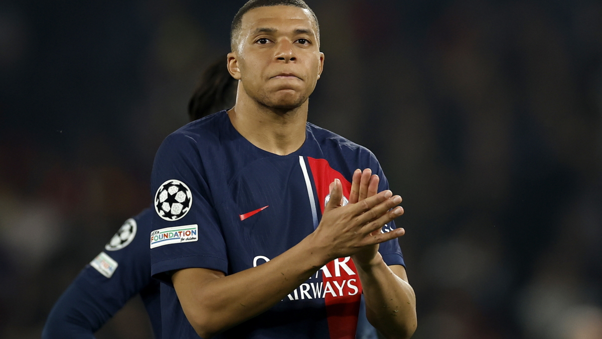 Mbappé anuncia que deja el PSG